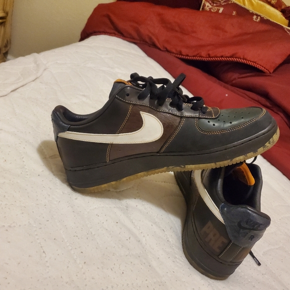 Nike Air Force premiere. "ITEM SOLD" - Picture 2 of 4